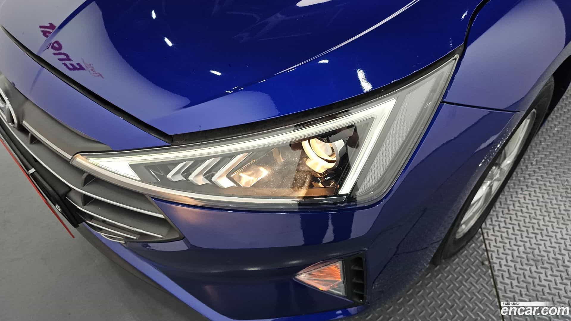 AVANTE Hyundai 2019.4-OUTER-032