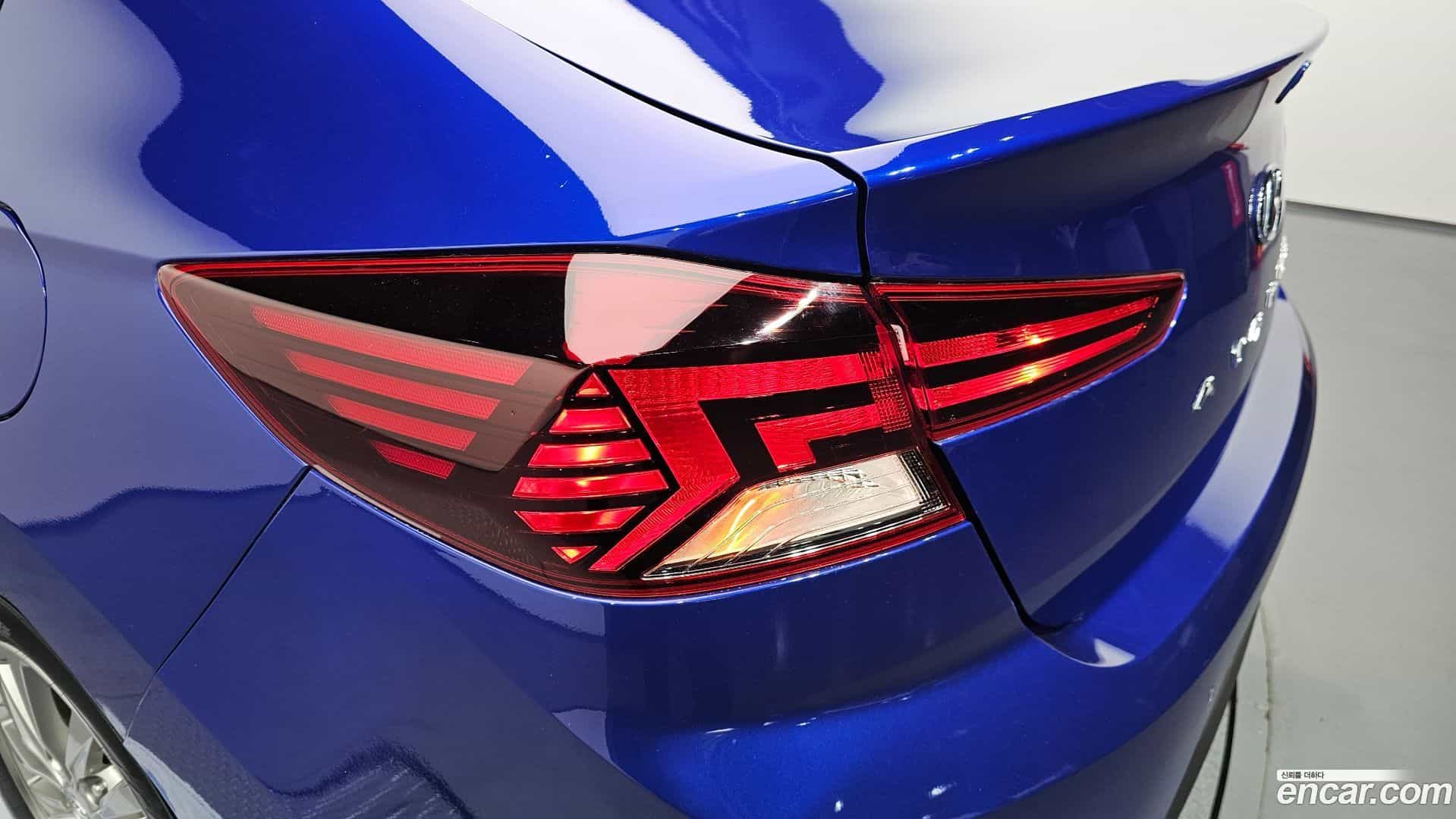 AVANTE Hyundai 2019.4-OUTER-033