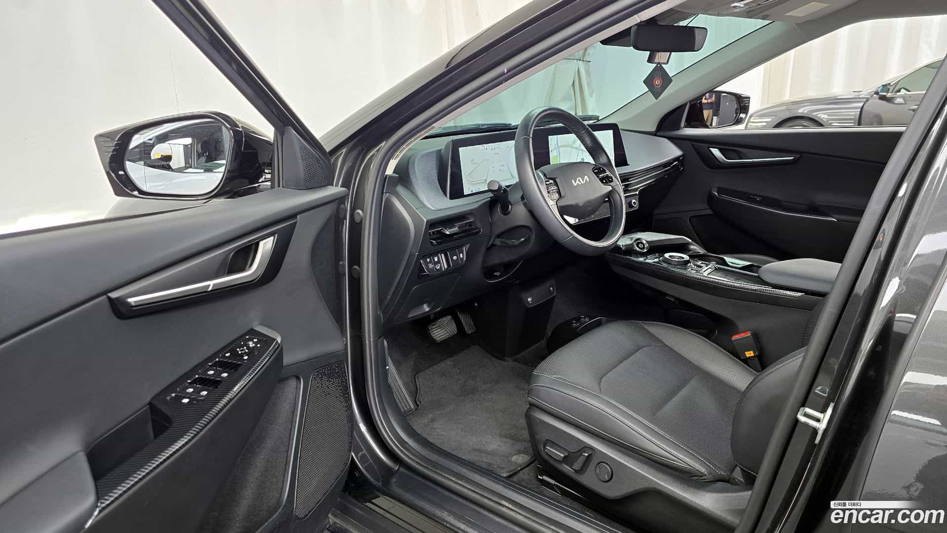 EV6 Kia 2022.6-INNER-010