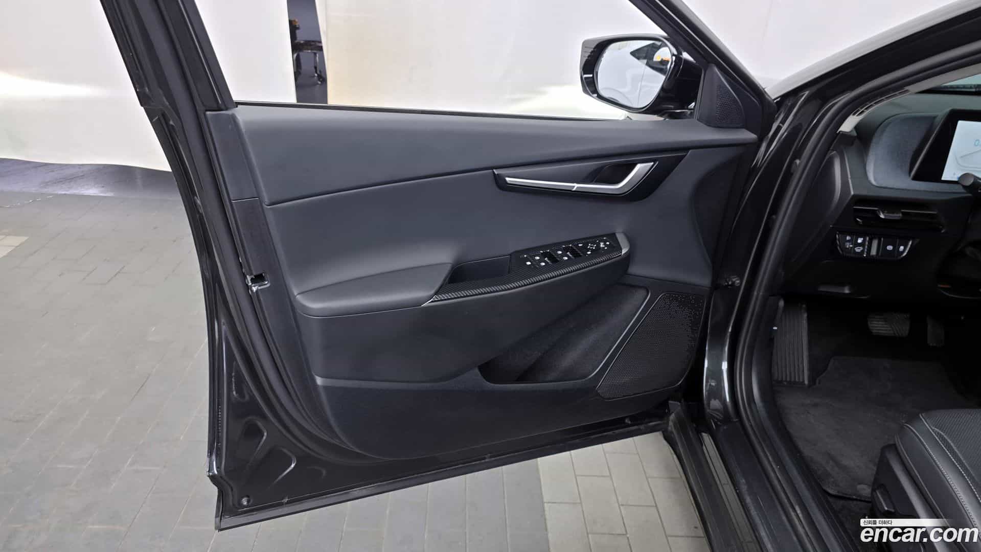 EV6 Kia 2022.6-INNER-034