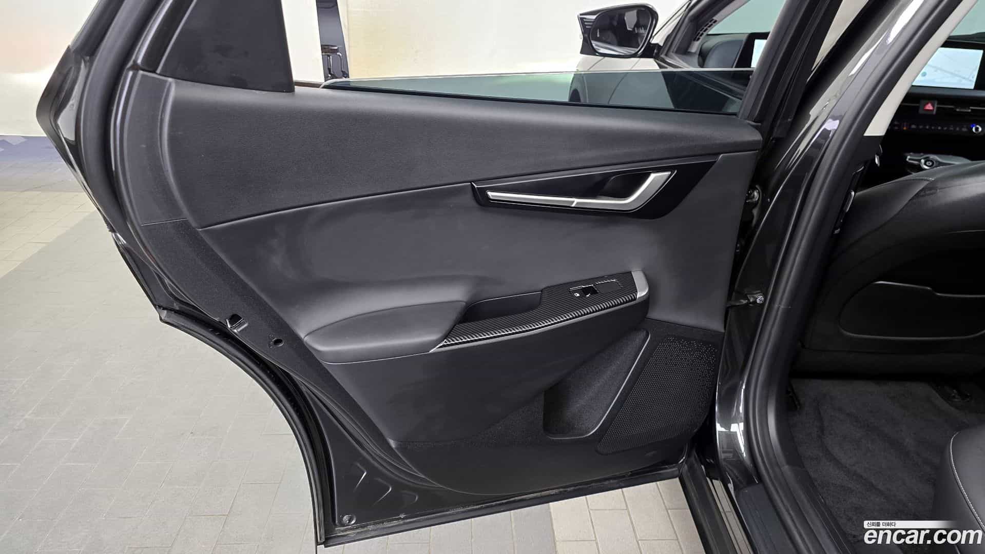 EV6 Kia 2022.6-INNER-035