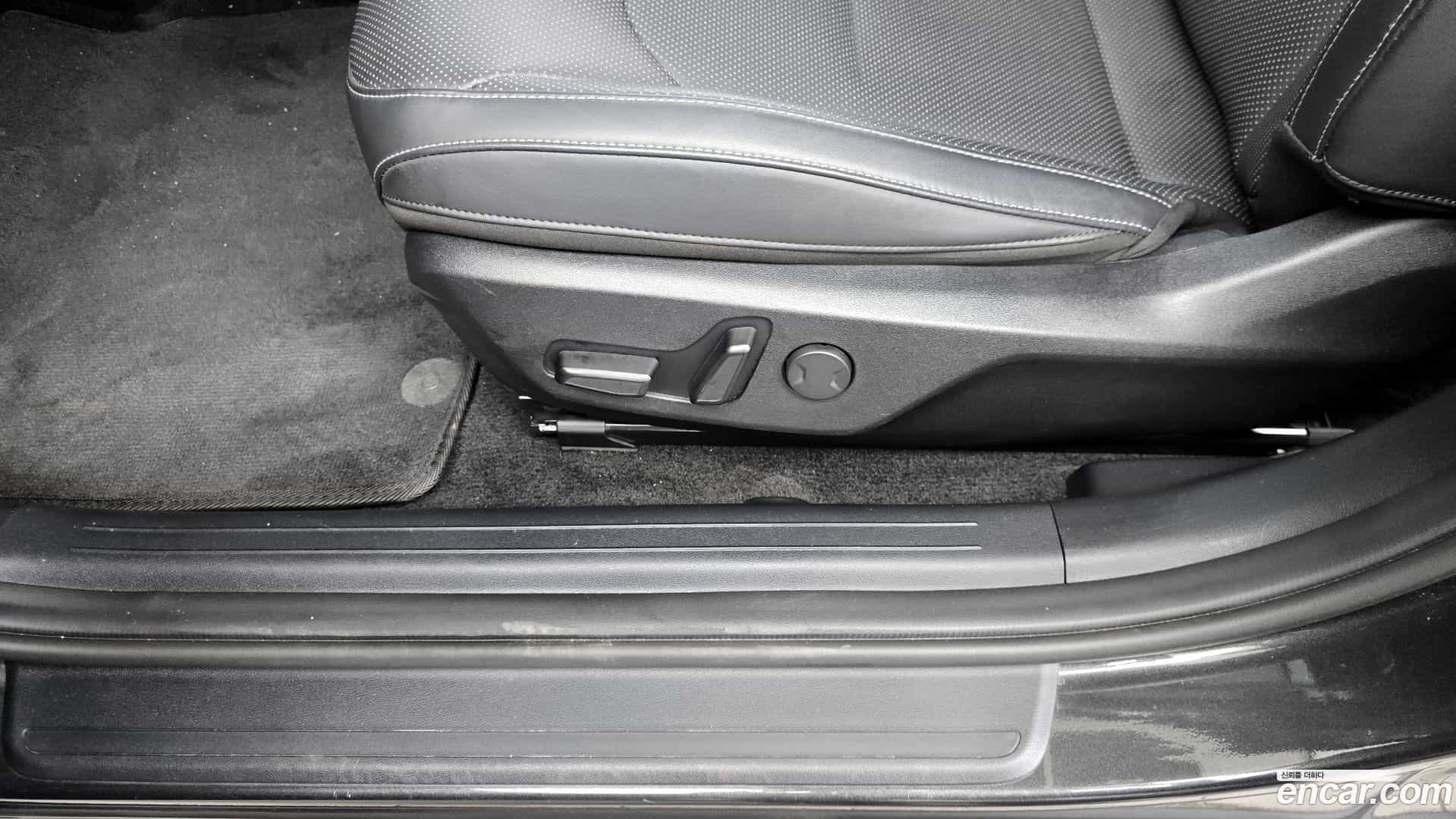 EV6 Kia 2022.6-OPTION-045