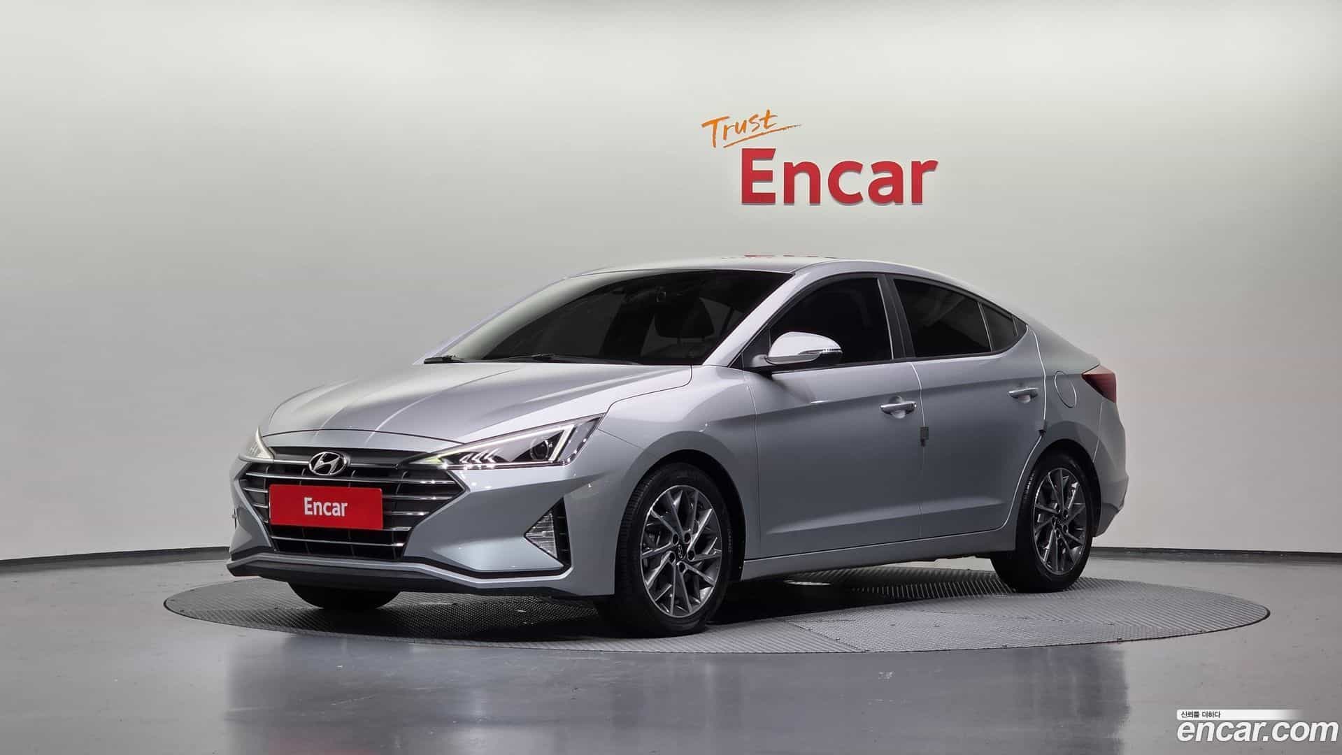 AVANTE Hyundai 2020.2-OUTER-001