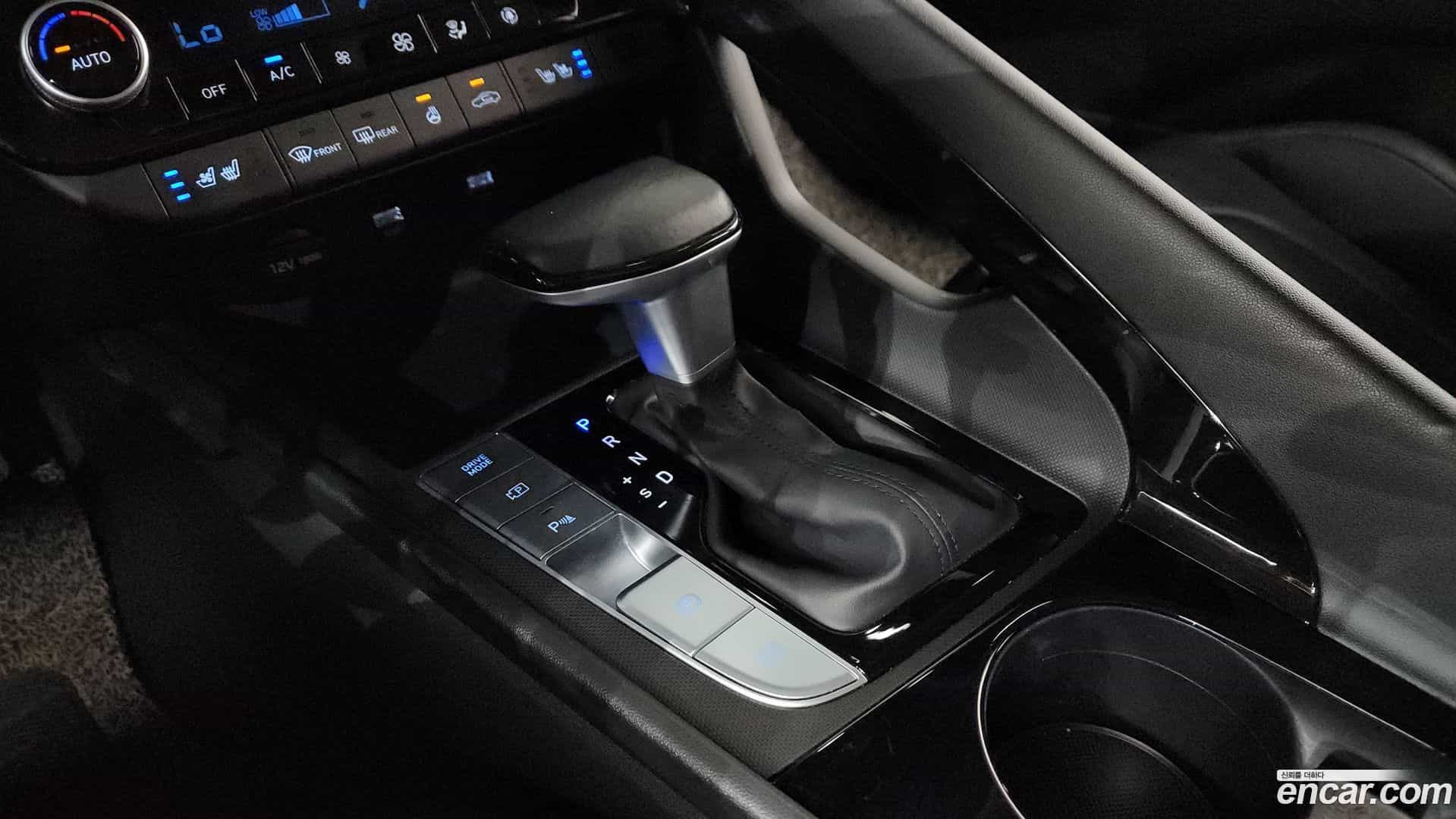 AVANTE Hyundai 2021.4-INNER-009