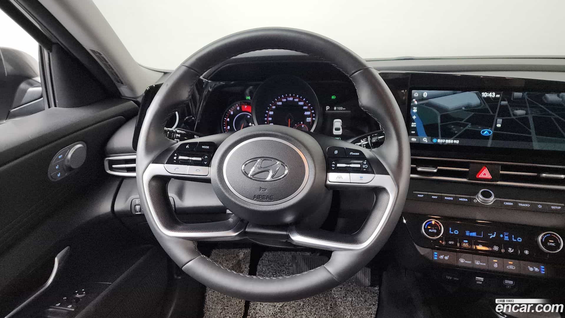 AVANTE Hyundai 2021.4-OPTION-017