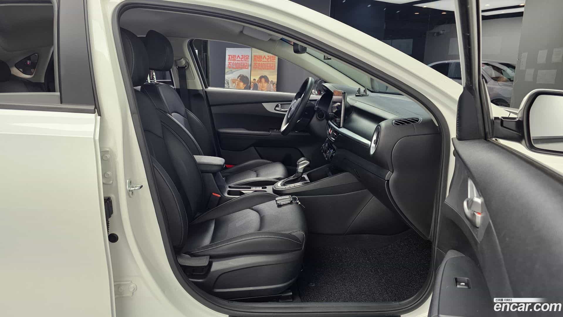 K3 Kia 2021.6-OPTION-016