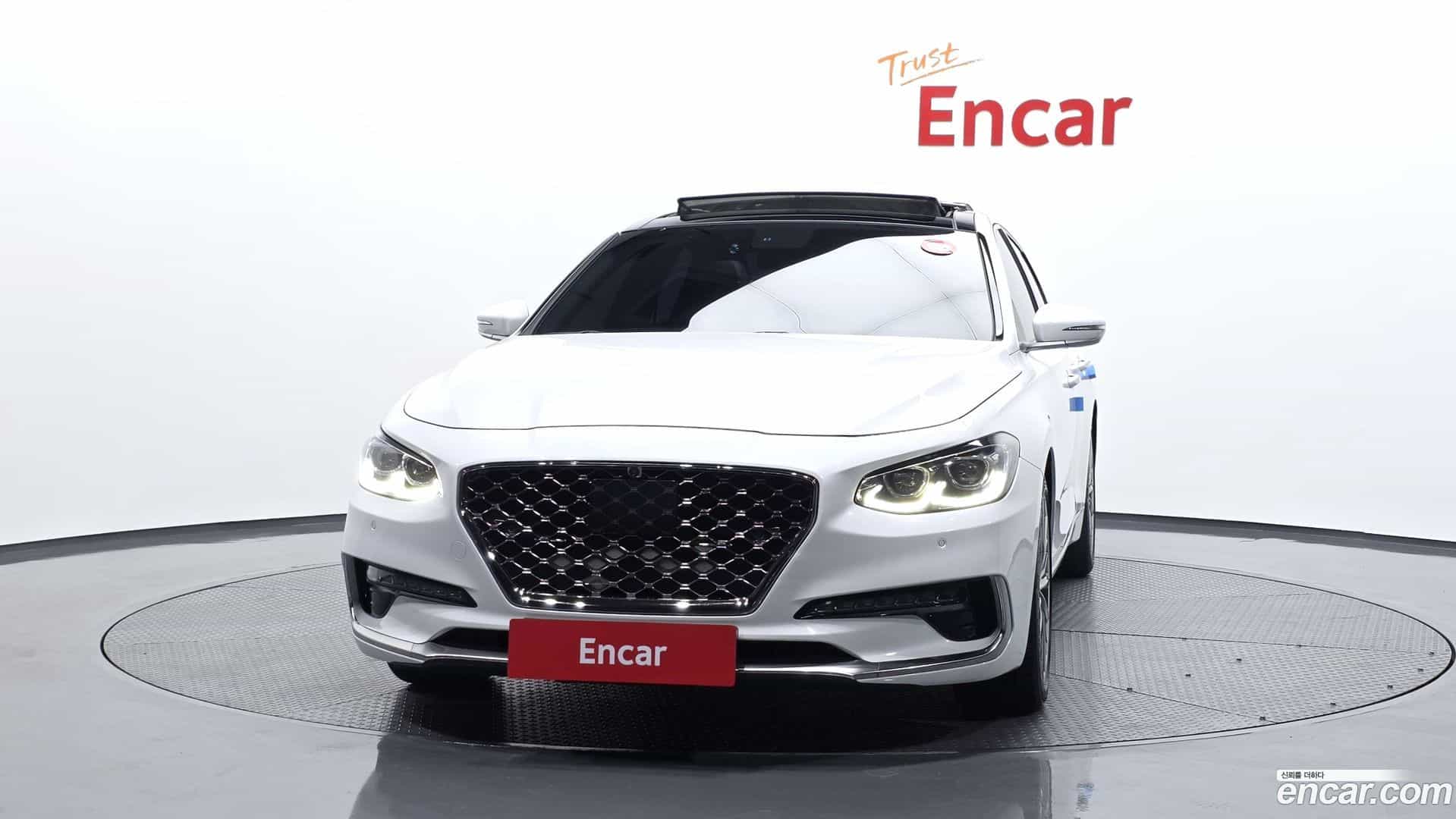 Grandeur Hyundai 2018.9-OUTER-003