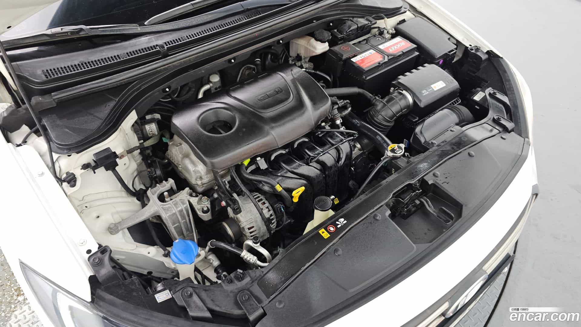 AVANTE Hyundai 2017.3-OUTER-006