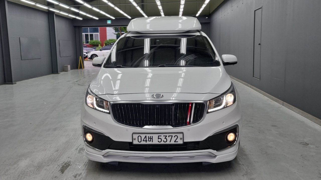 Canival Kia 2017.8-OUTER-003