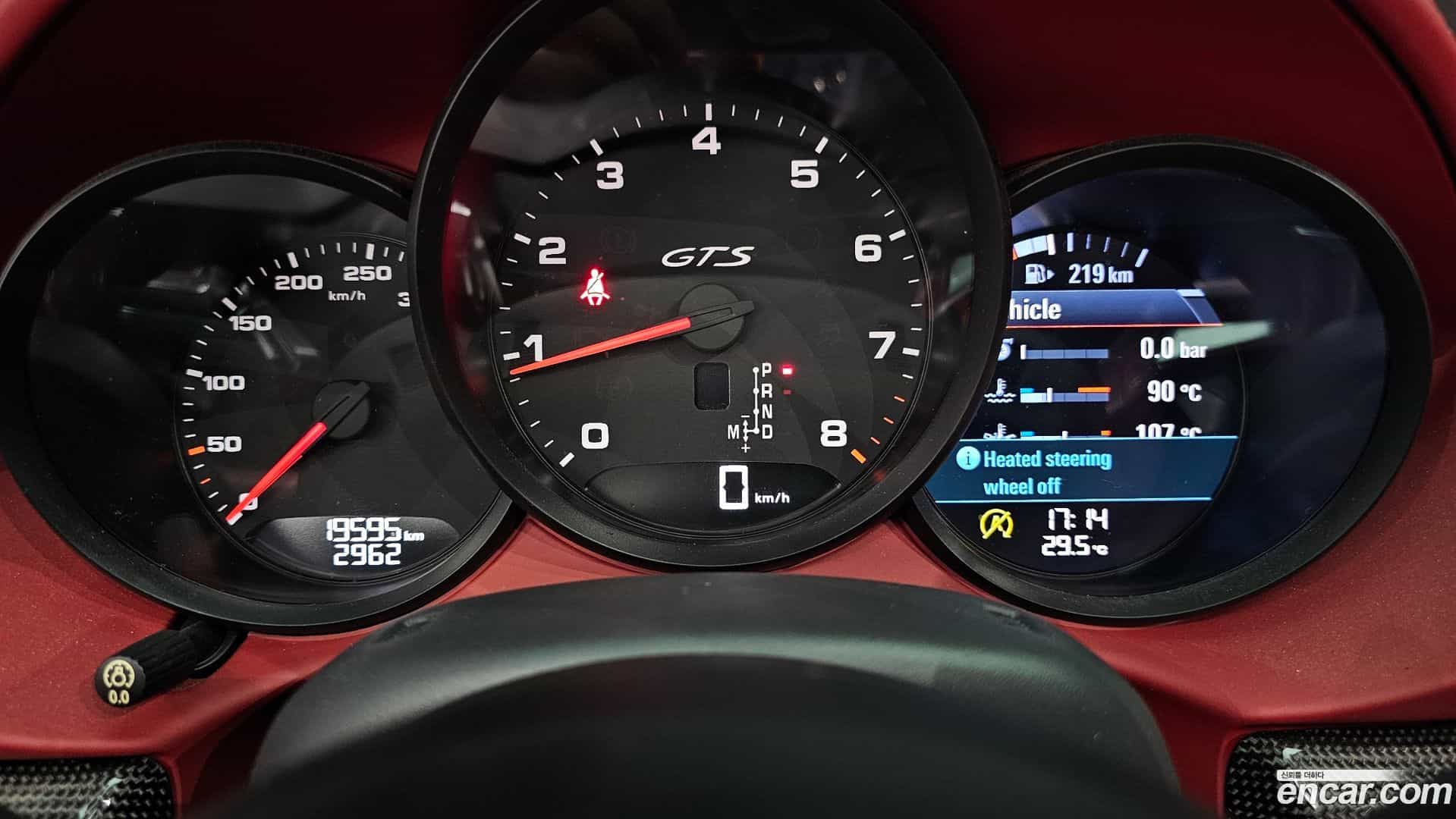 718 Porsche 2019.6-INNER-008