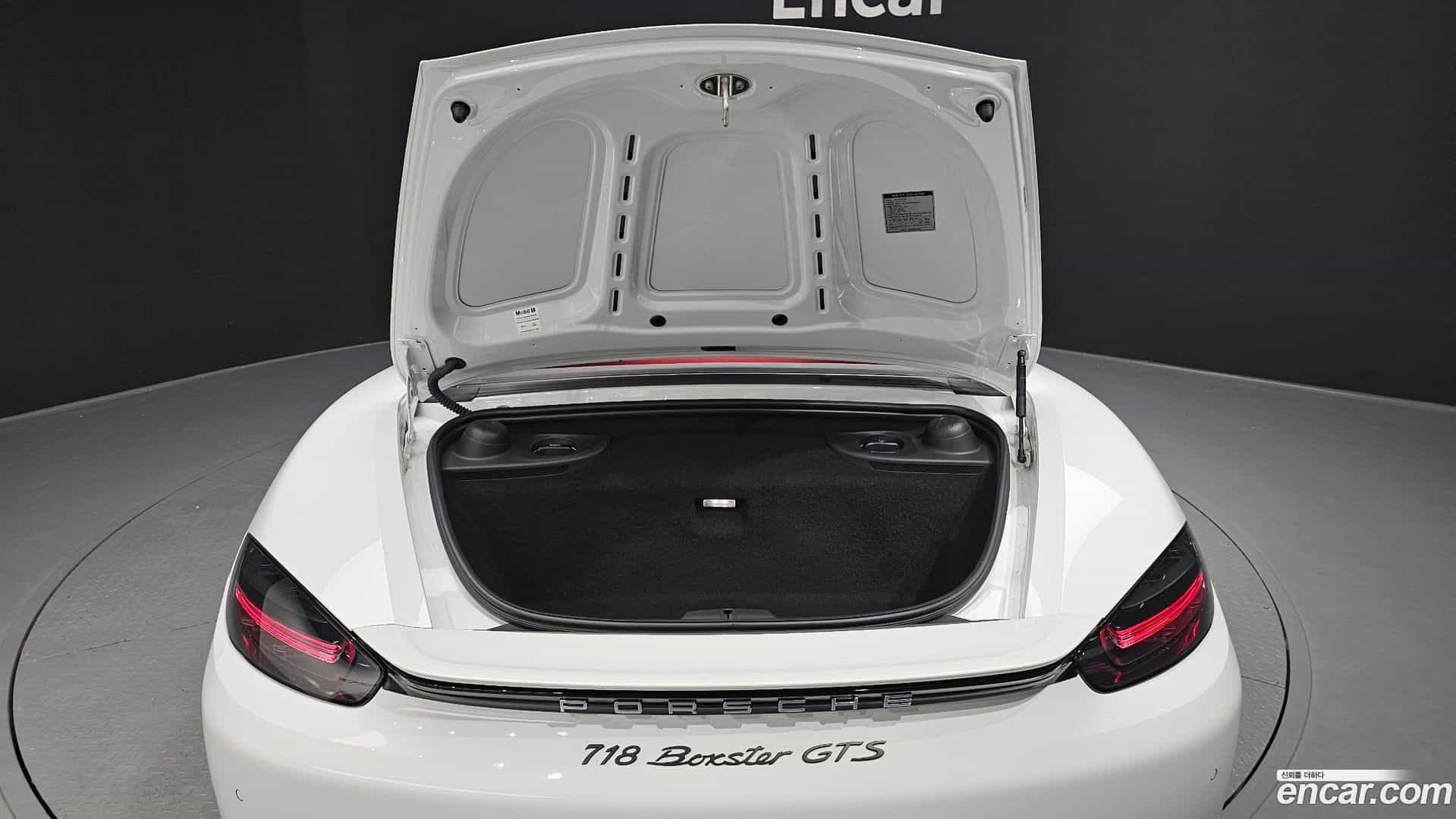 718 Porsche 2019.6-OPTION-023