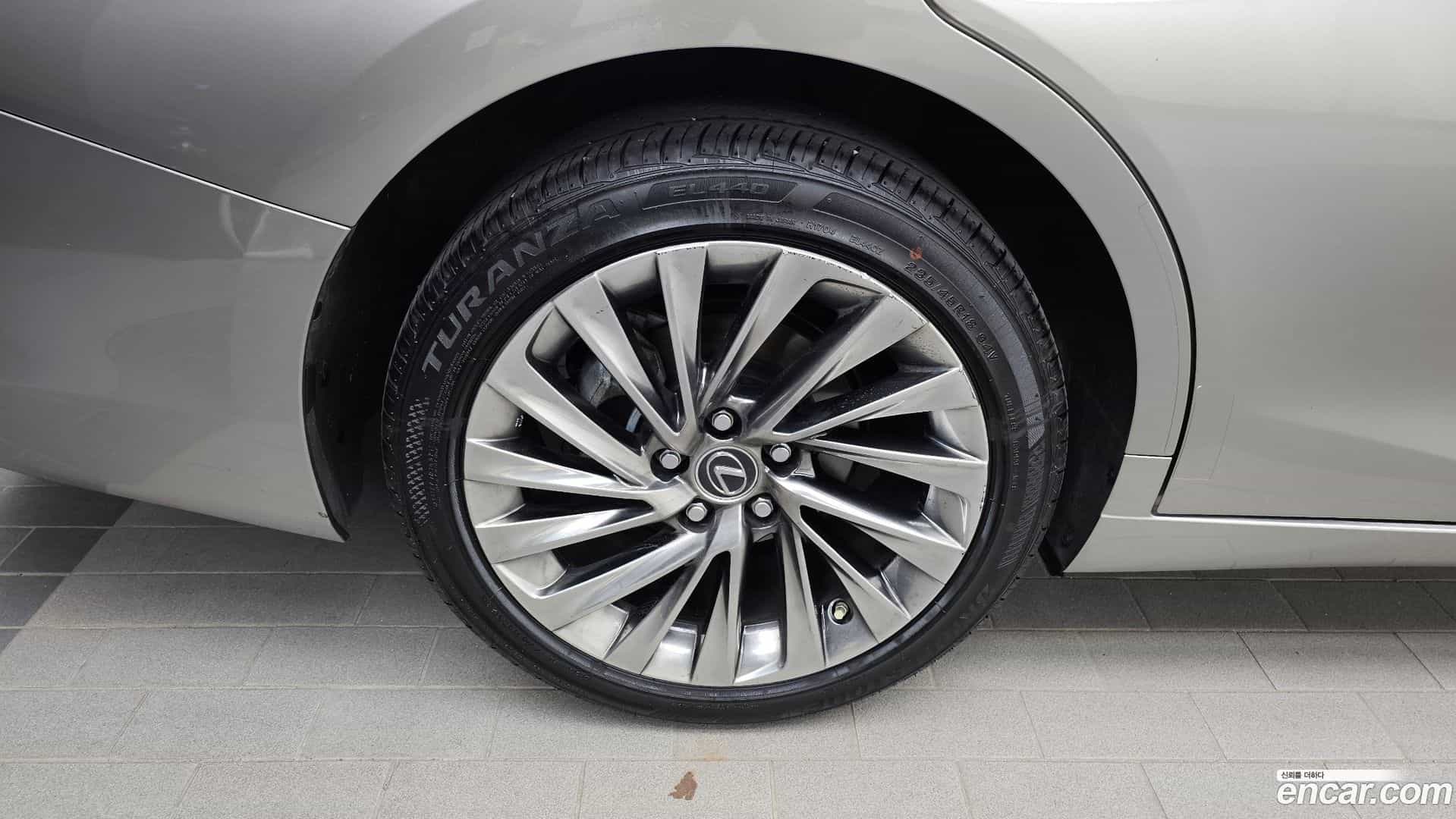 ES Lexus 2024.2-OUTER-005