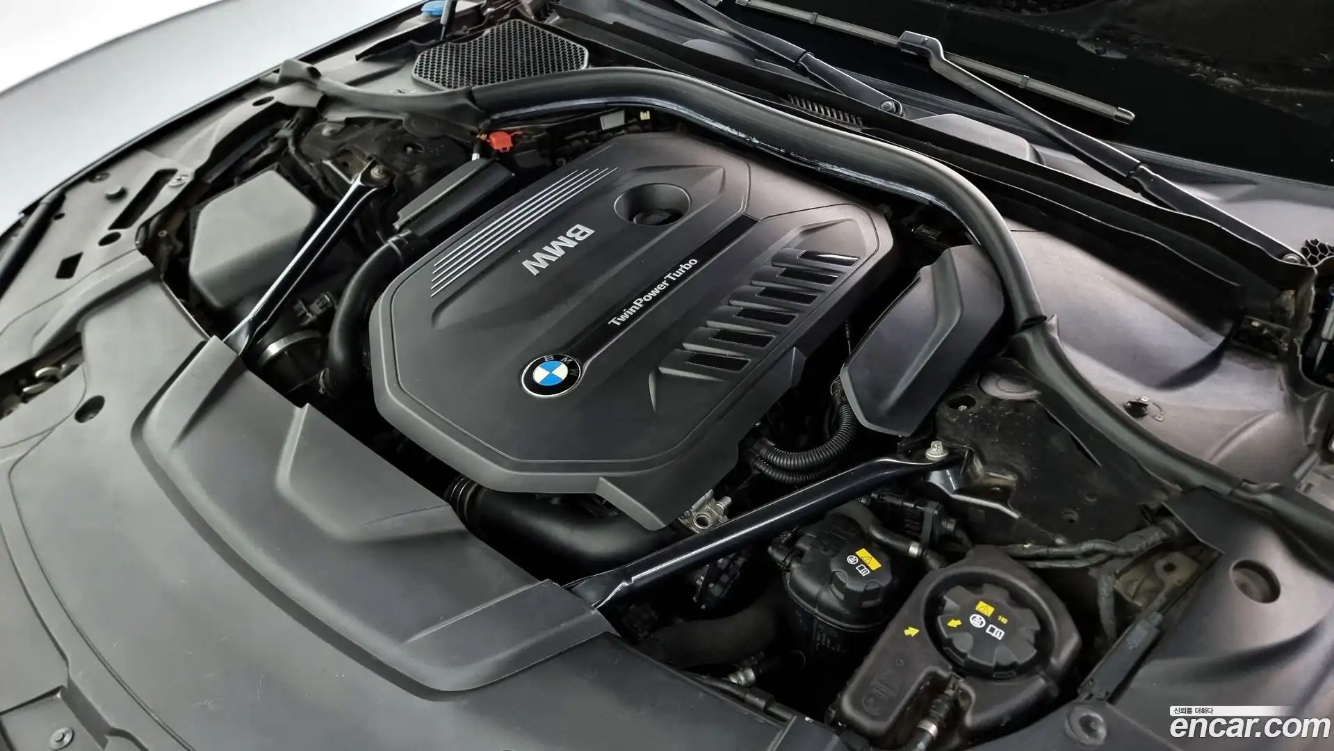 7-Series BMW 2016.10-OUTER-006