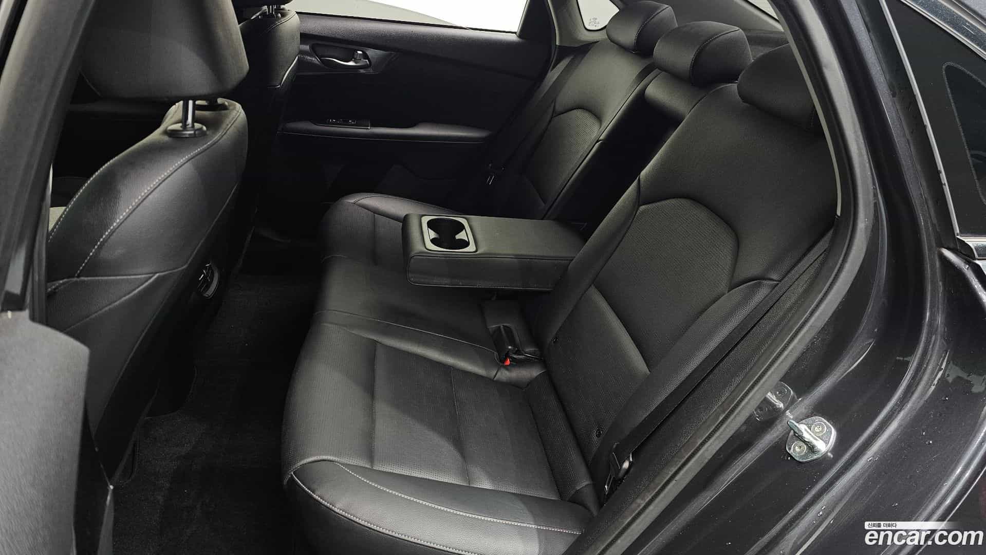 K3 Kia 2019.6-OPTION-015