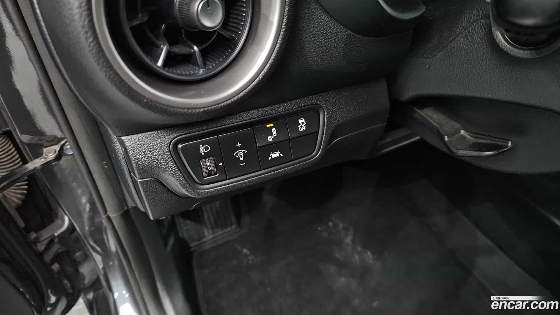 K3 Kia 2019.6-OPTION-022