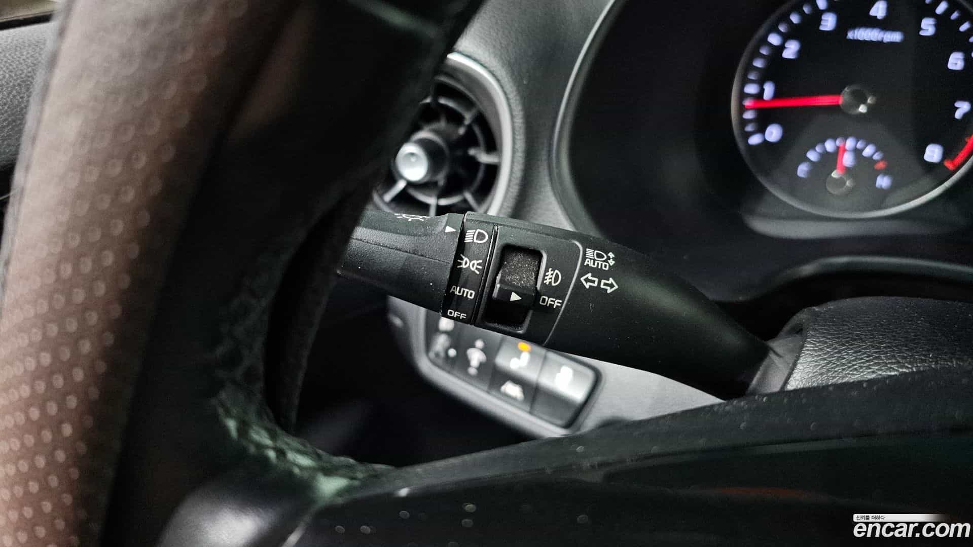 K3 Kia 2019.6-OPTION-042