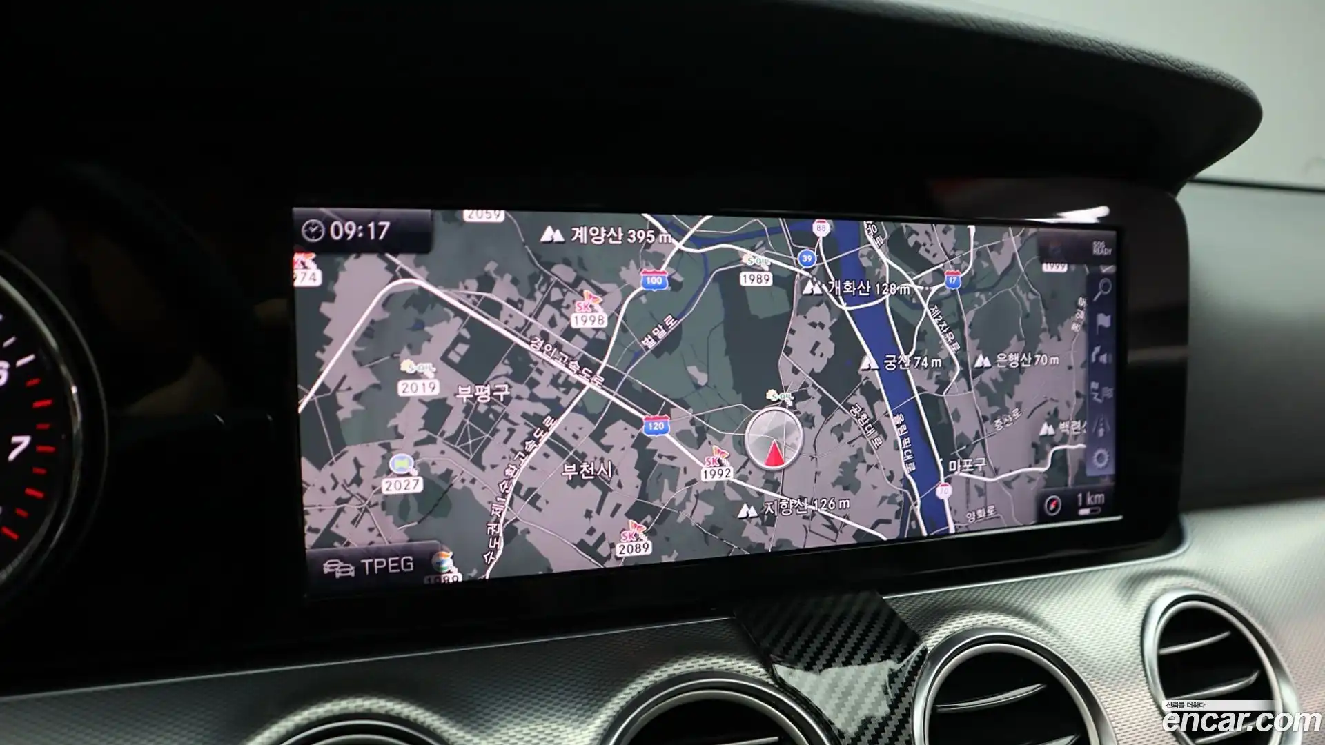 E-Class Mercedes-Benz 2019.2-INNER-010