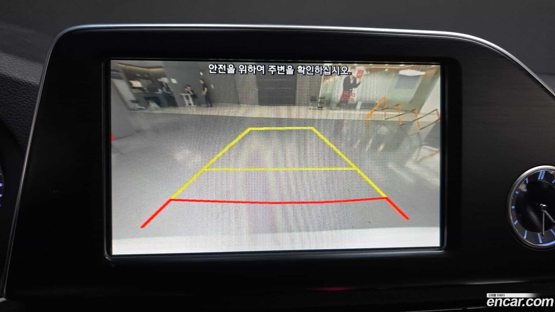 Grandeur Hyundai 2017.5-OPTION-019