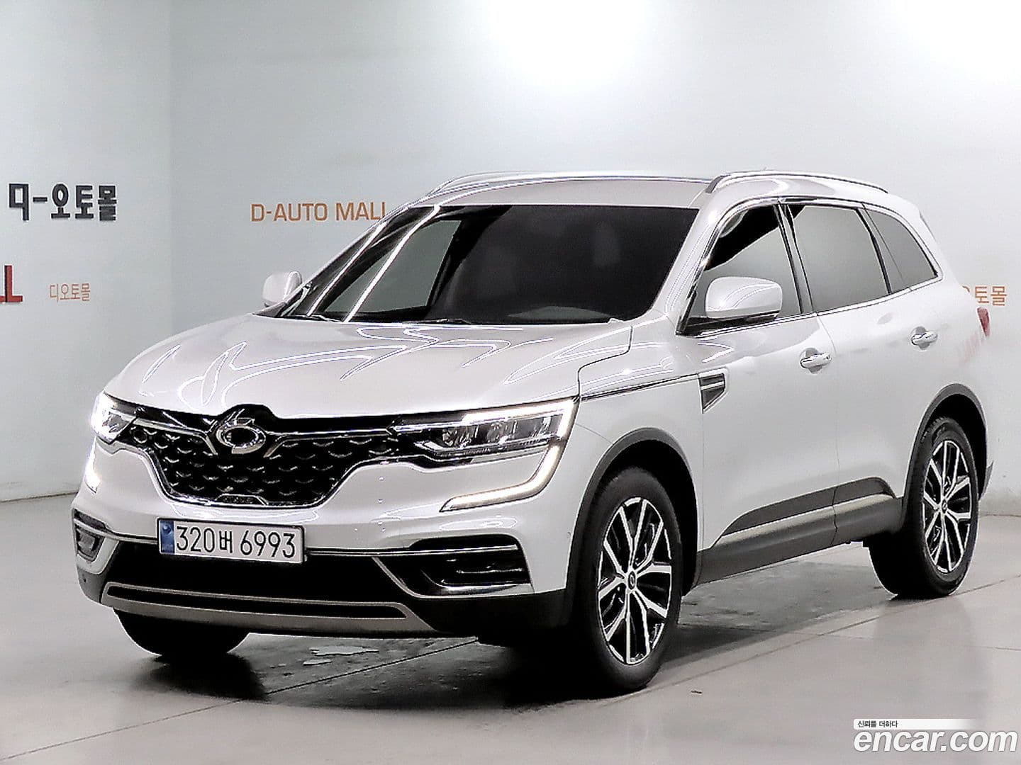 Main__Slider__Photo:QM6 Renault Korea 2022.4-0