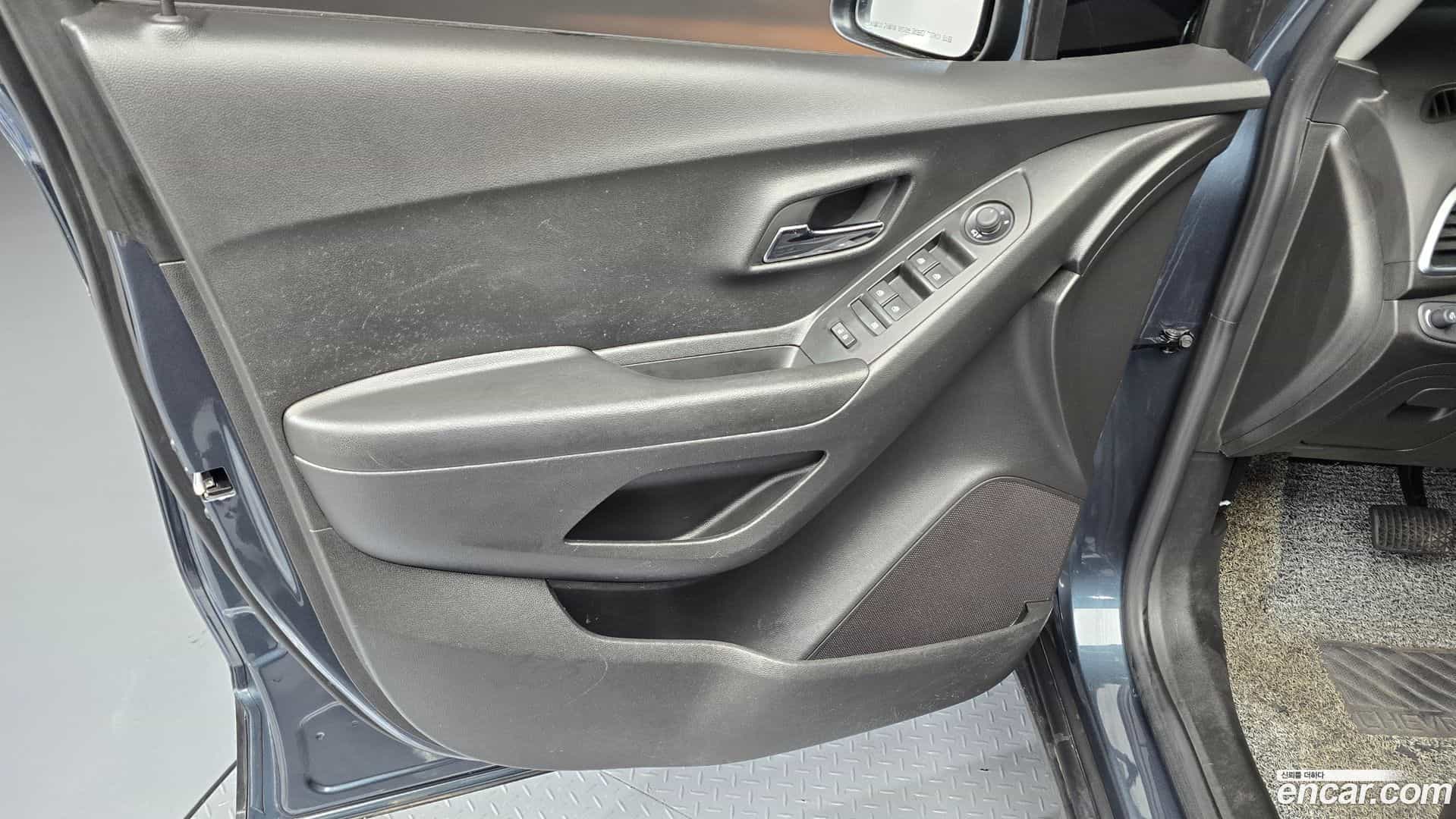 Trax Chevrolet 2021.11-INNER-034
