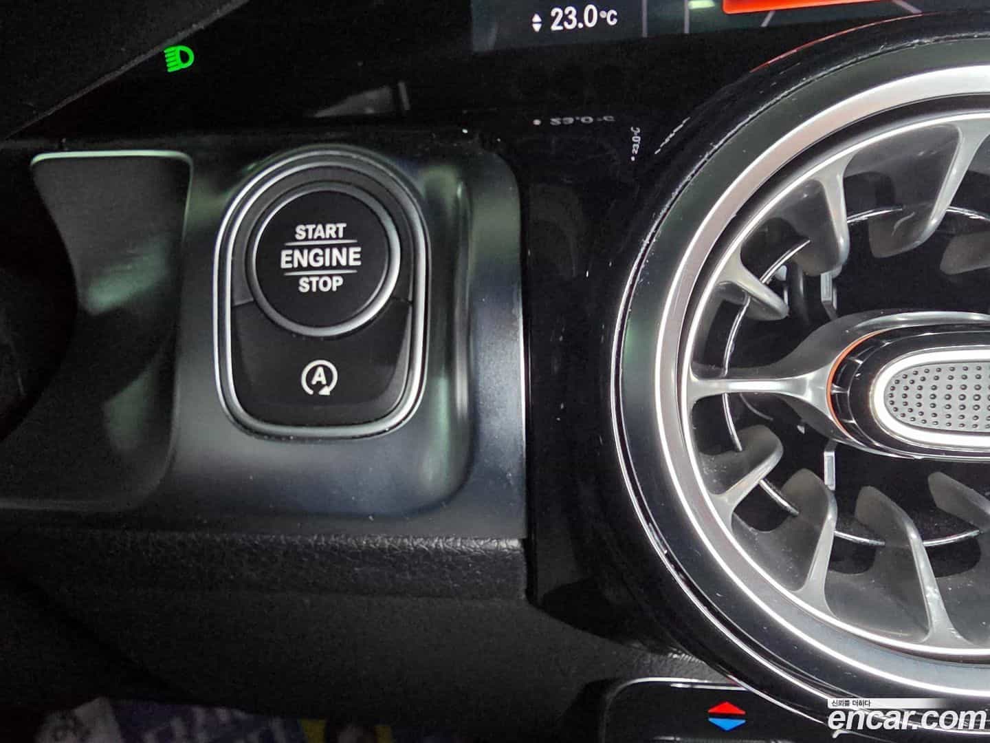 GLB-Class Mercedes-Benz 2023.7-OPTION-019