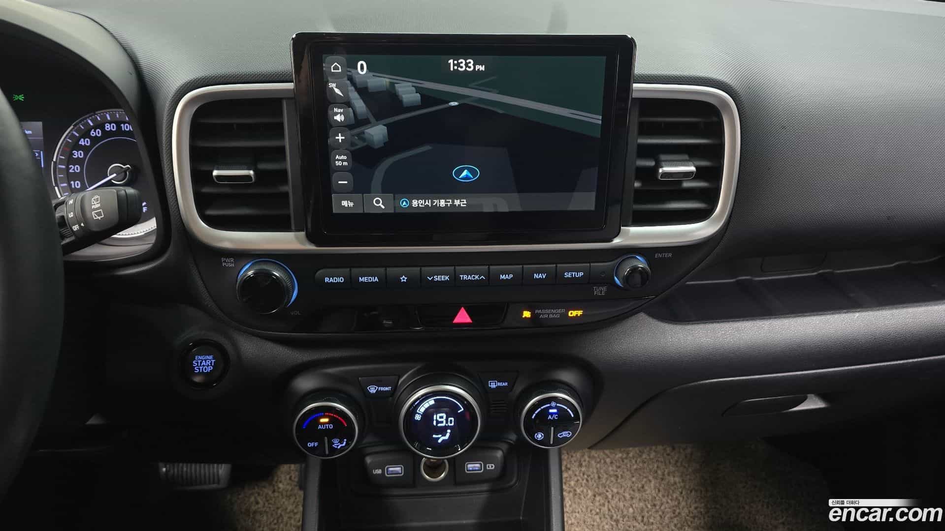 Venue Hyundai 2022.3-OPTION-017