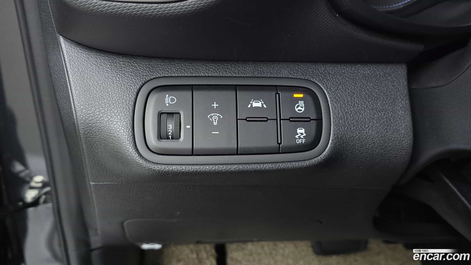 Venue Hyundai 2022.3-OPTION-021