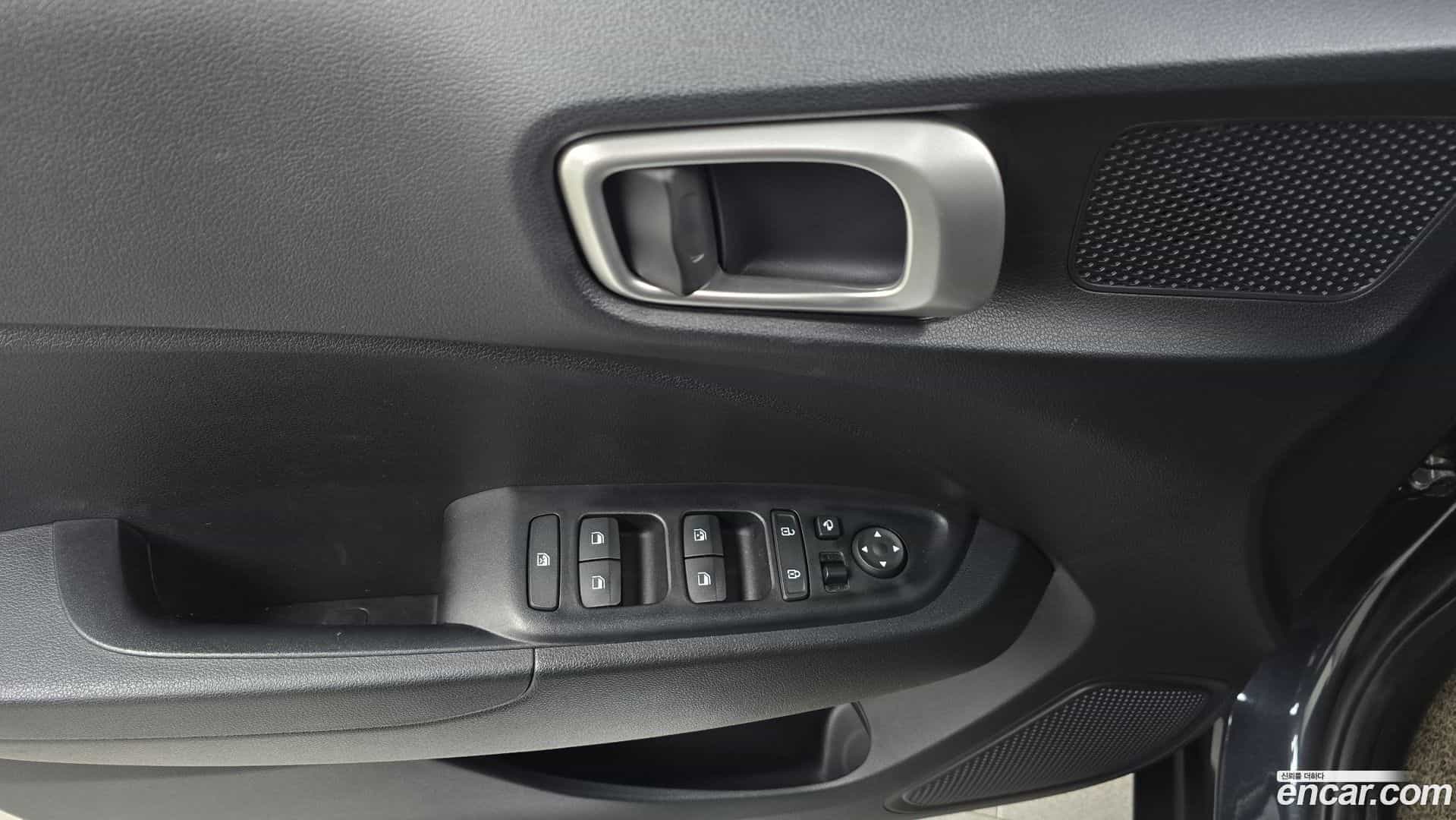 Venue Hyundai 2022.3-OPTION-023