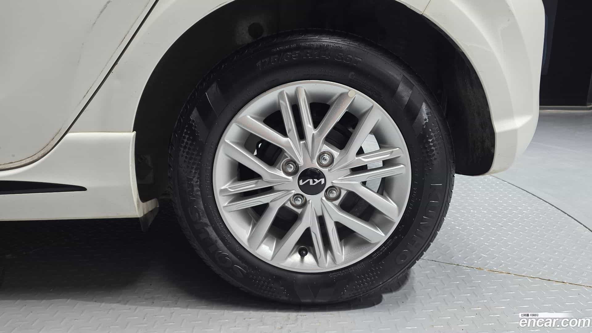 morning Kia 2023.4-OUTER-031