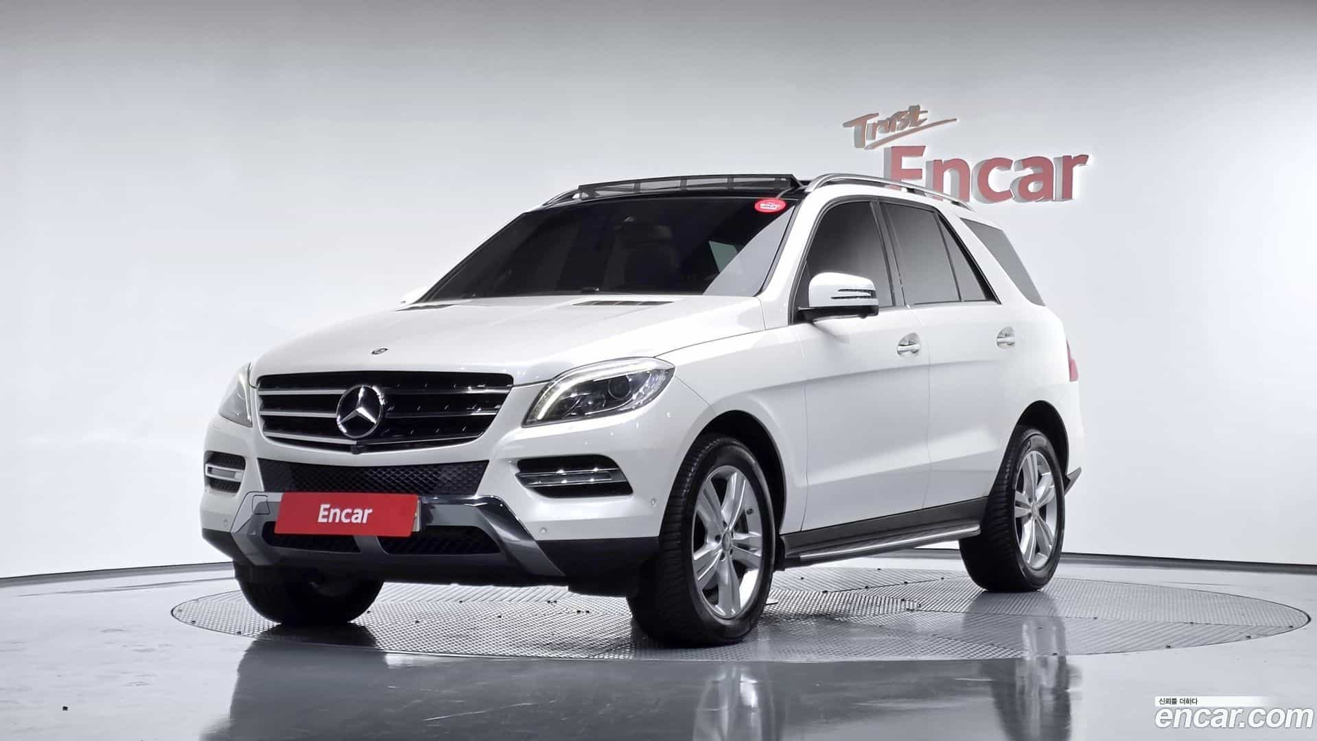 M-class Mercedes-Benz 2014.9-OUTER-001