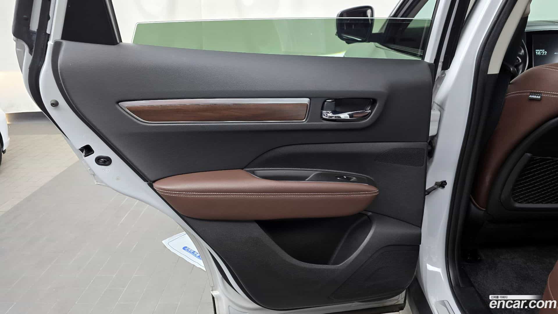 QM6 Renault Korea 2019.8-INNER-035