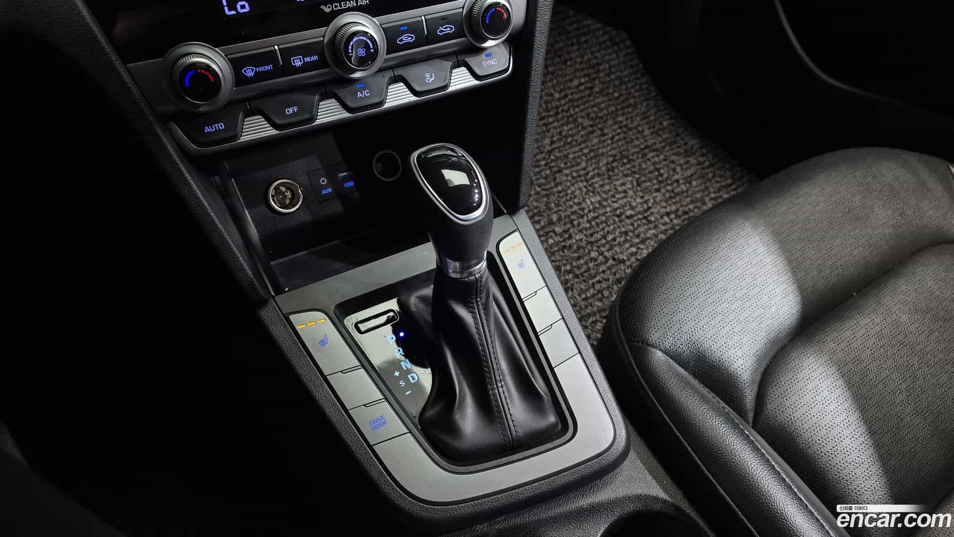 AVANTE Hyundai 2019.3-INNER-009