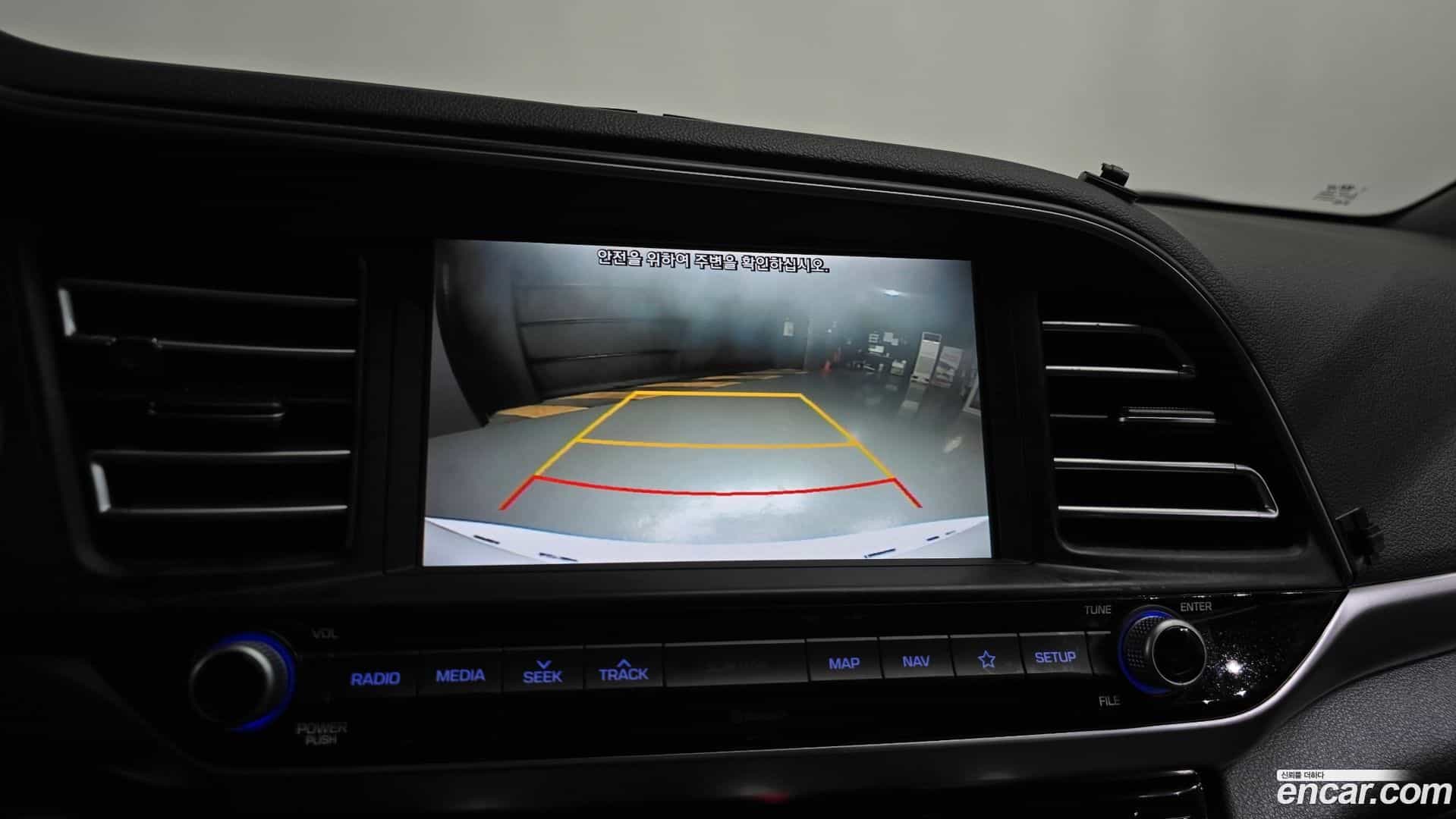 AVANTE Hyundai 2019.3-OPTION-019
