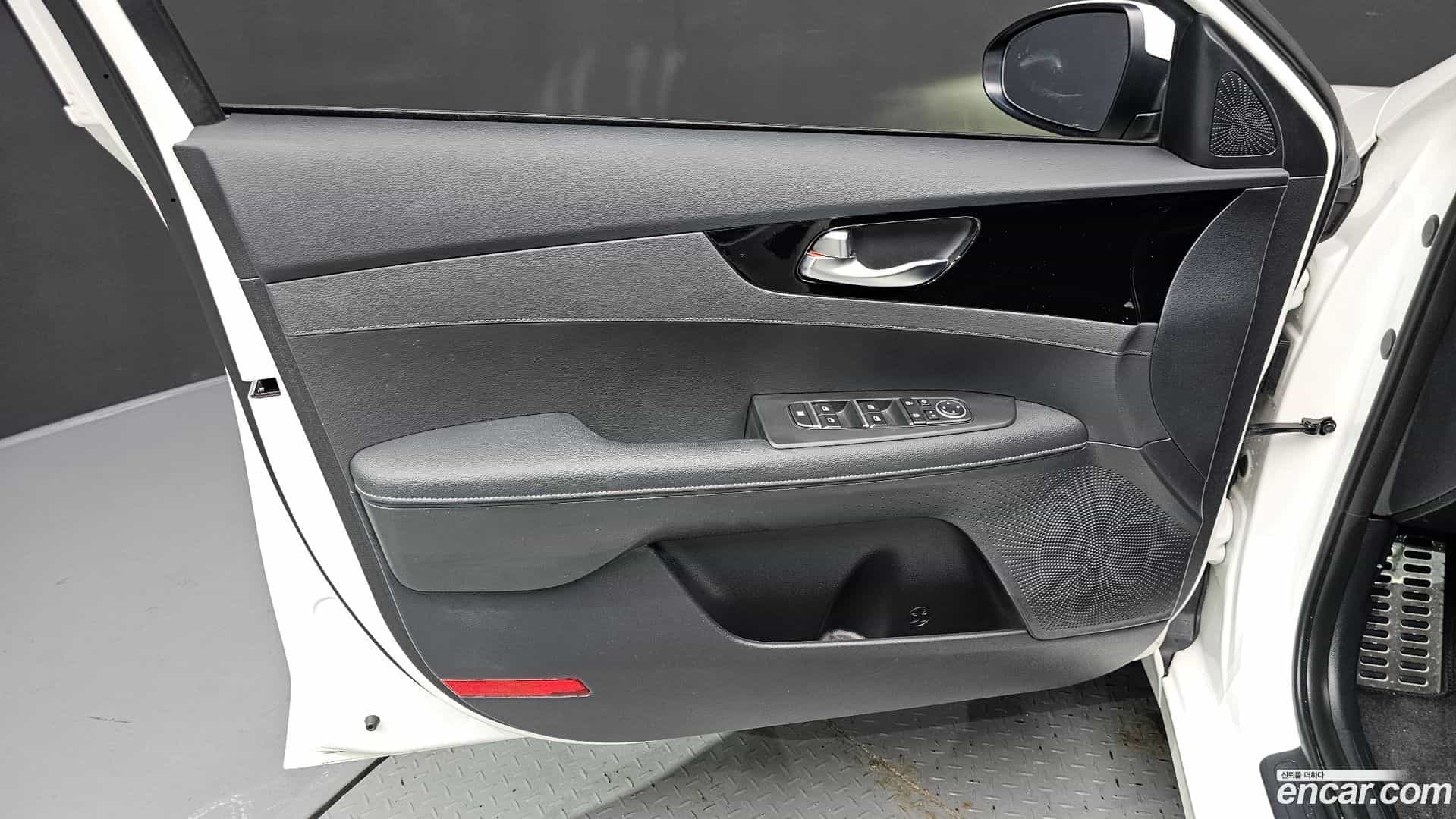K3 Kia 2024.5-INNER-034