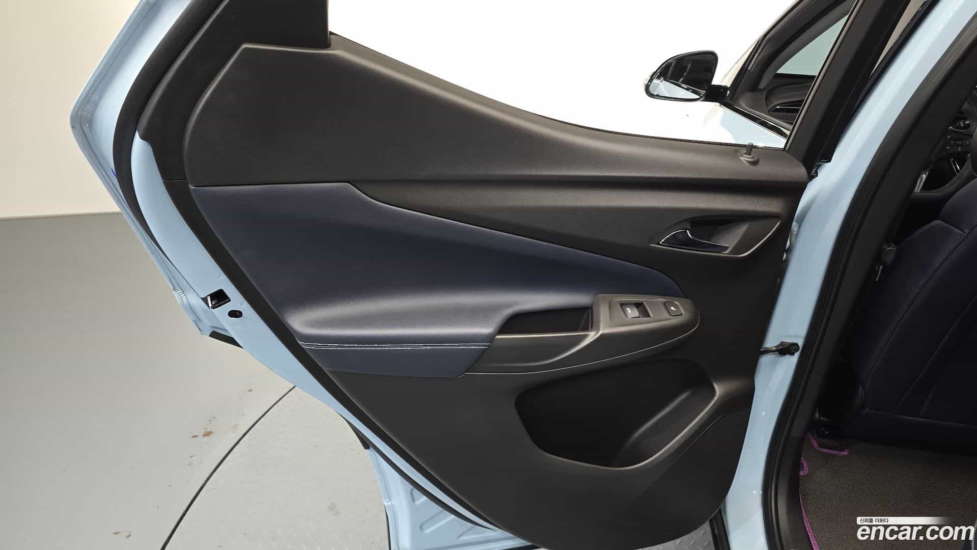 볼트 EUV Chevrolet 2022.3-INNER-035