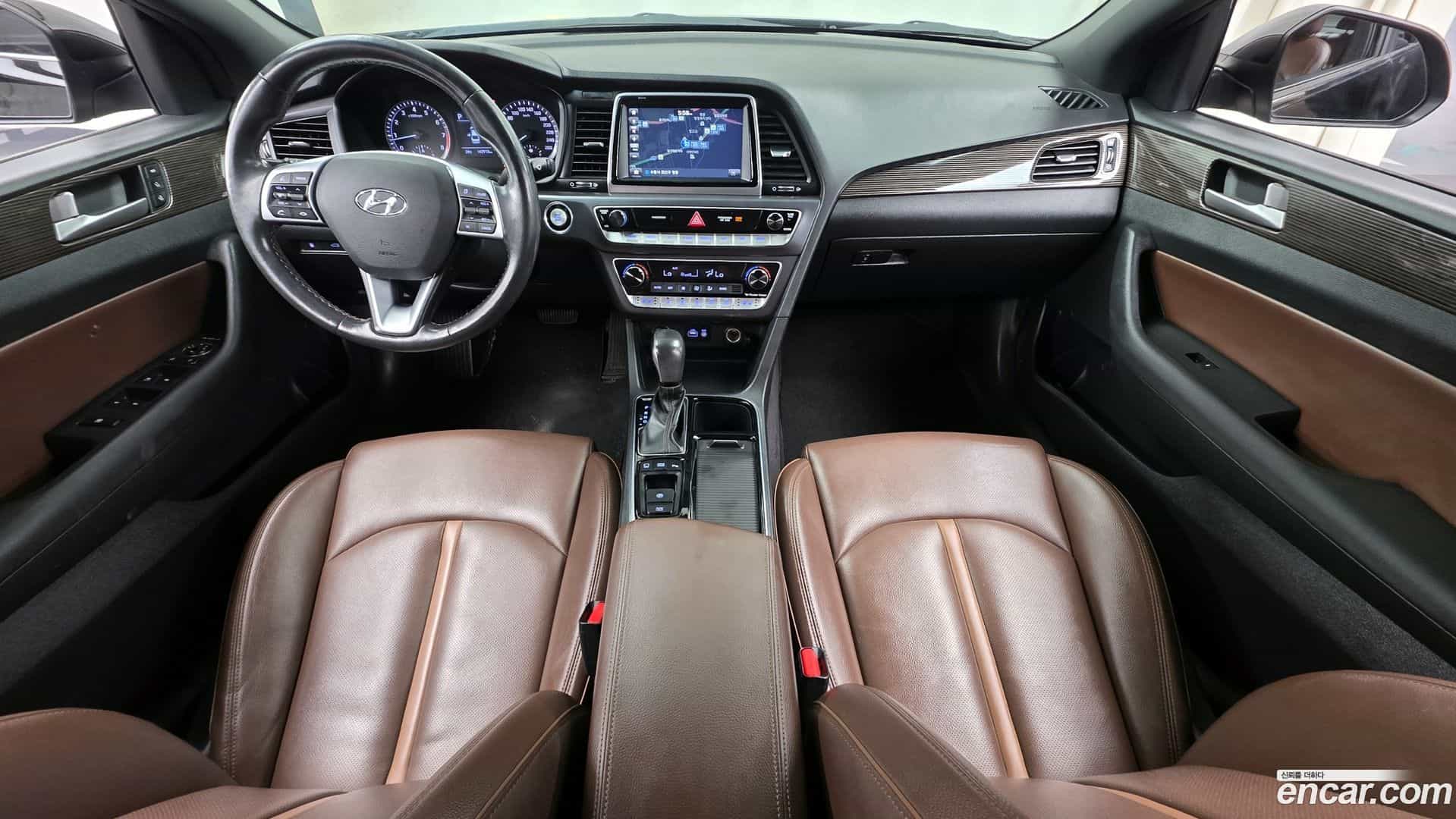 Sonata Hyundai 2018.7-INNER-007