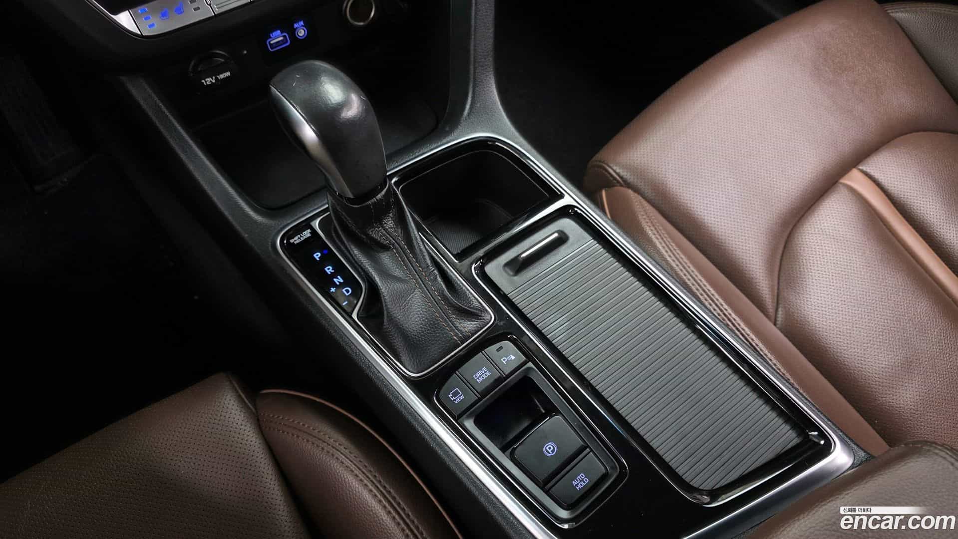 Sonata Hyundai 2018.7-INNER-009