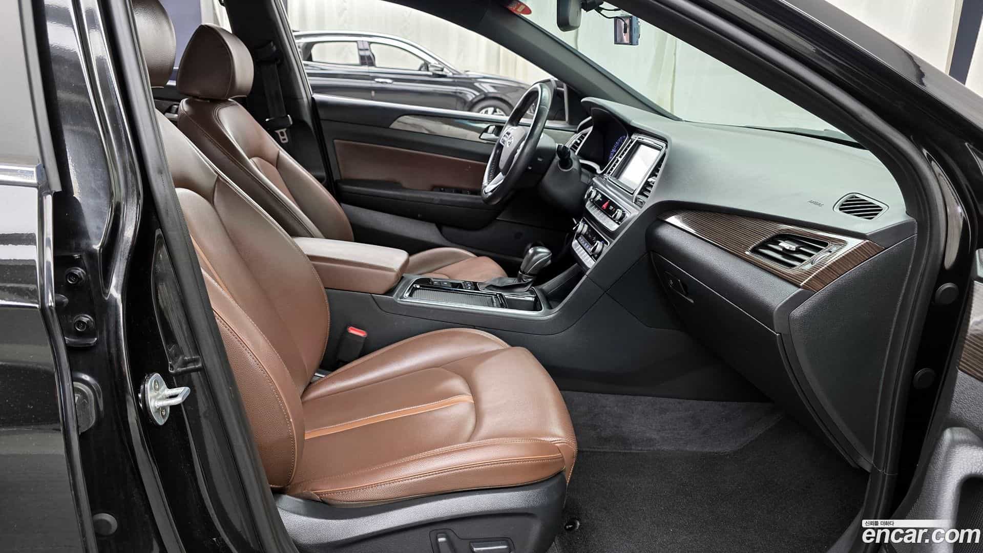 Sonata Hyundai 2018.7-INNER-036