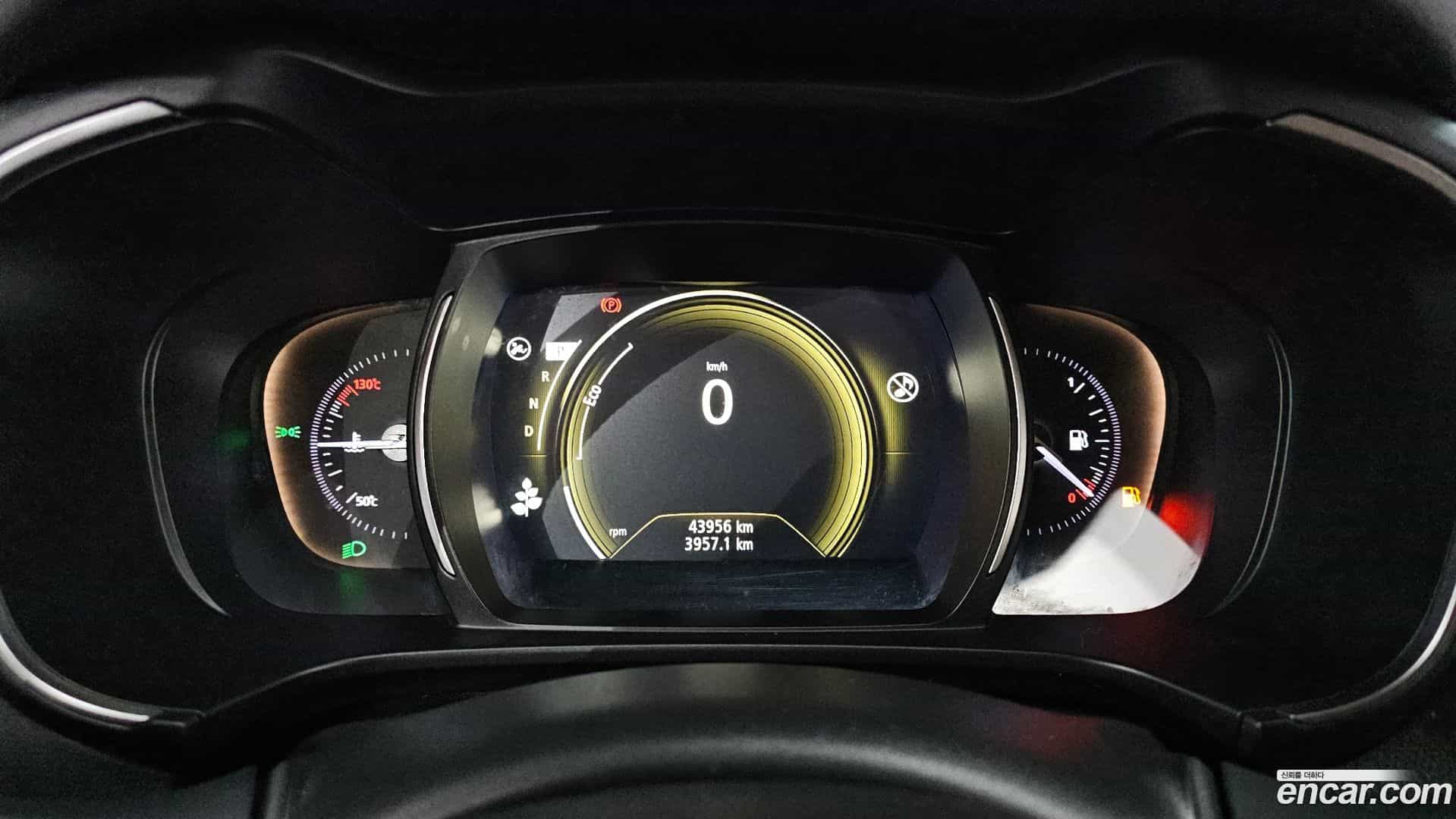 QM6 Renault Korea 2022.1-INNER-008
