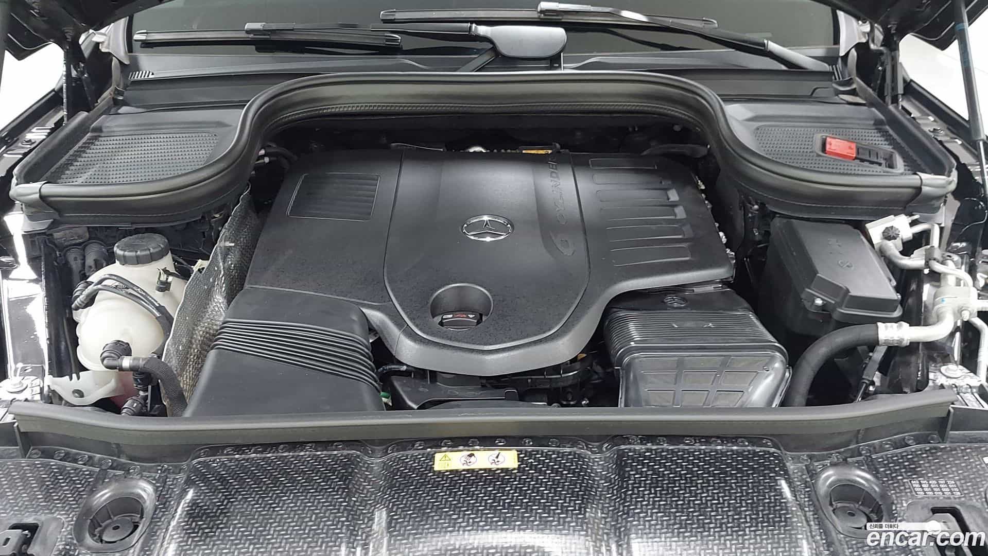 GLE-Class Mercedes-Benz 2024.4-OUTER-006