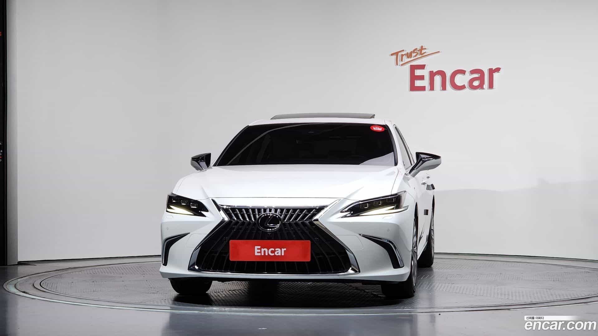 ES Lexus 2023.3-OUTER-003