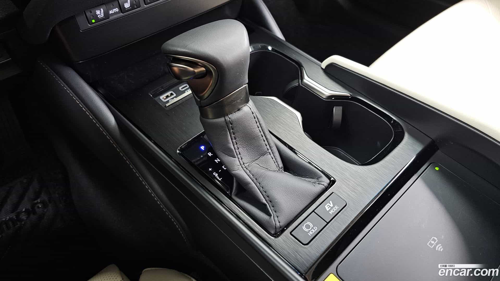ES Lexus 2023.3-INNER-009