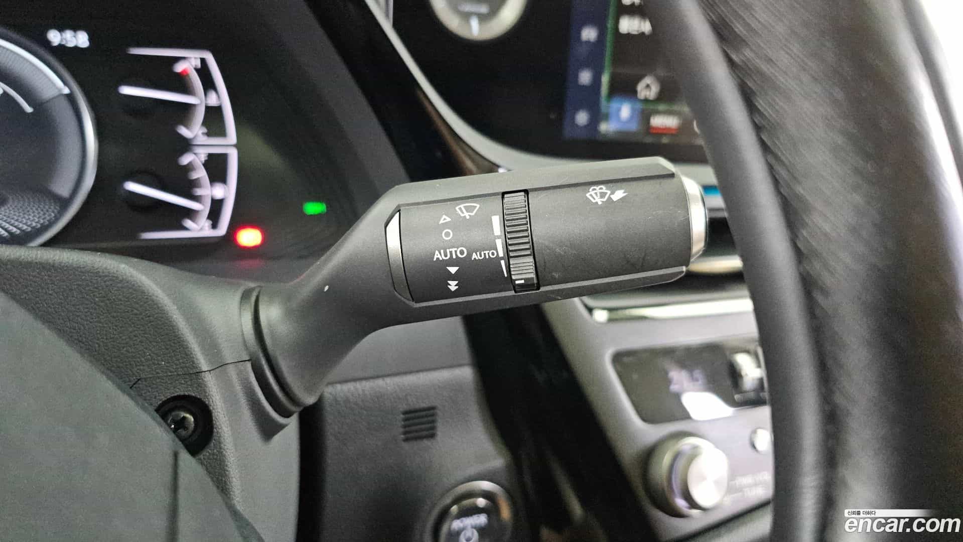 ES Lexus 2023.3-OPTION-049