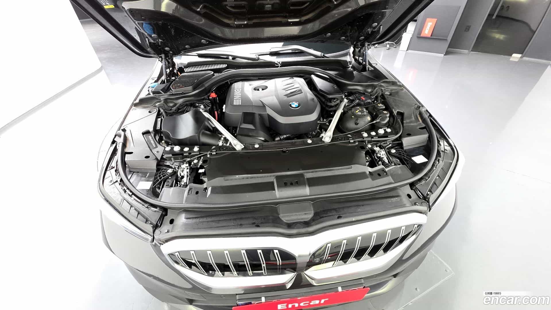 5-Series BMW 2024.5-OUTER-006