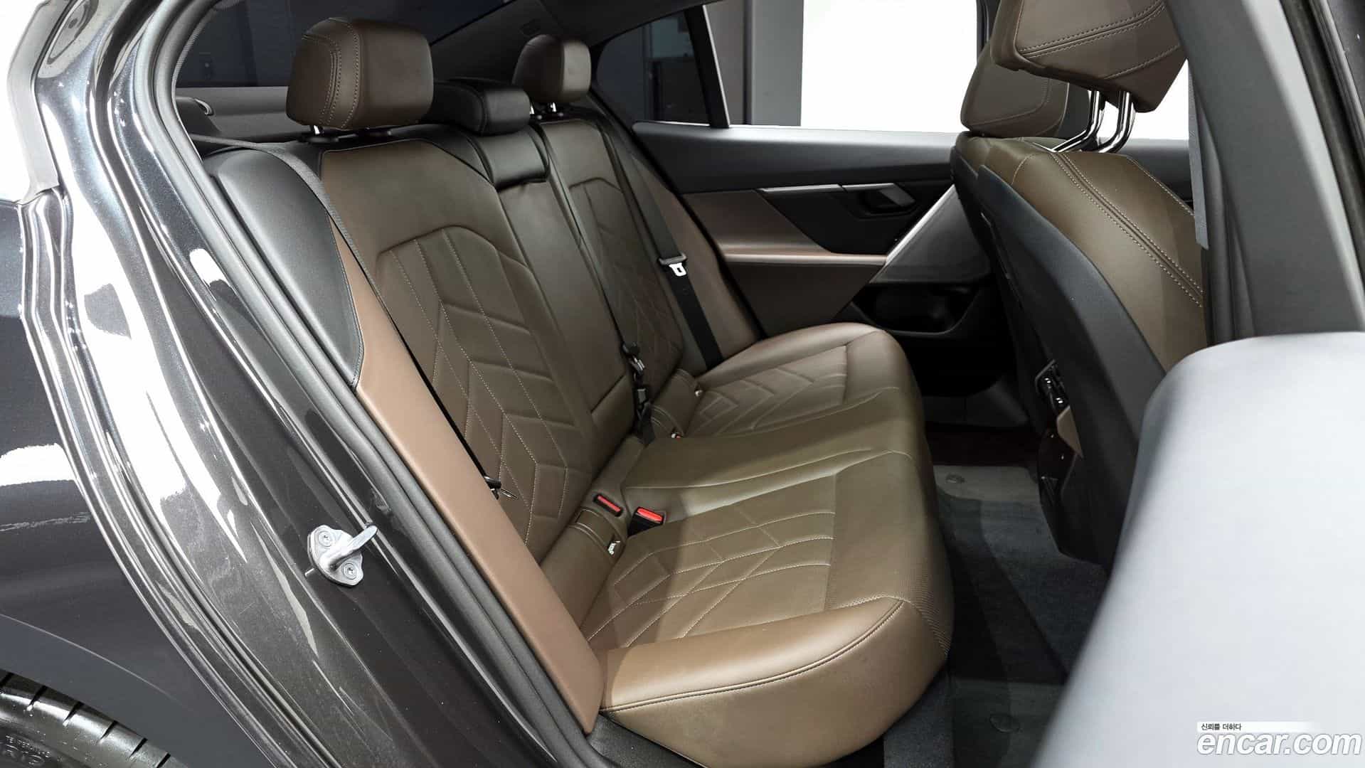 5-Series BMW 2024.5-OPTION-015