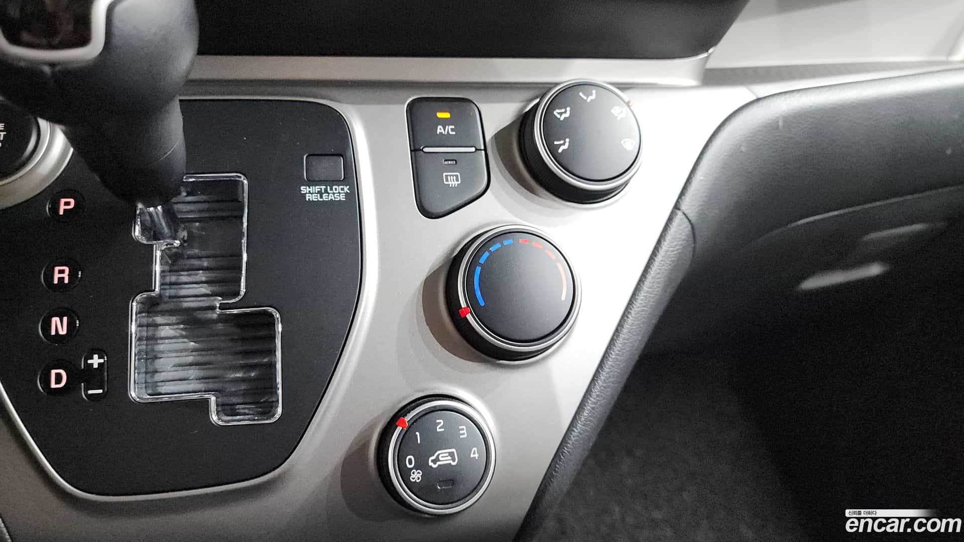 RAY Kia 2022.6-INNER-009