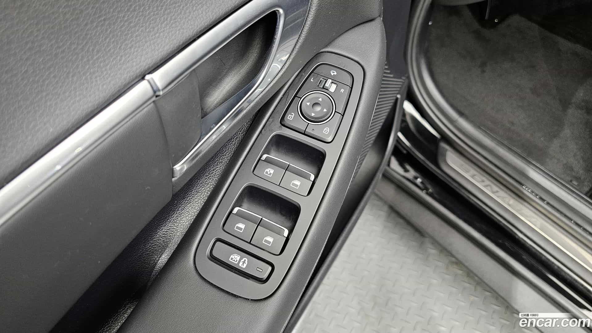 Sonata Hyundai 2020.4-OPTION-024