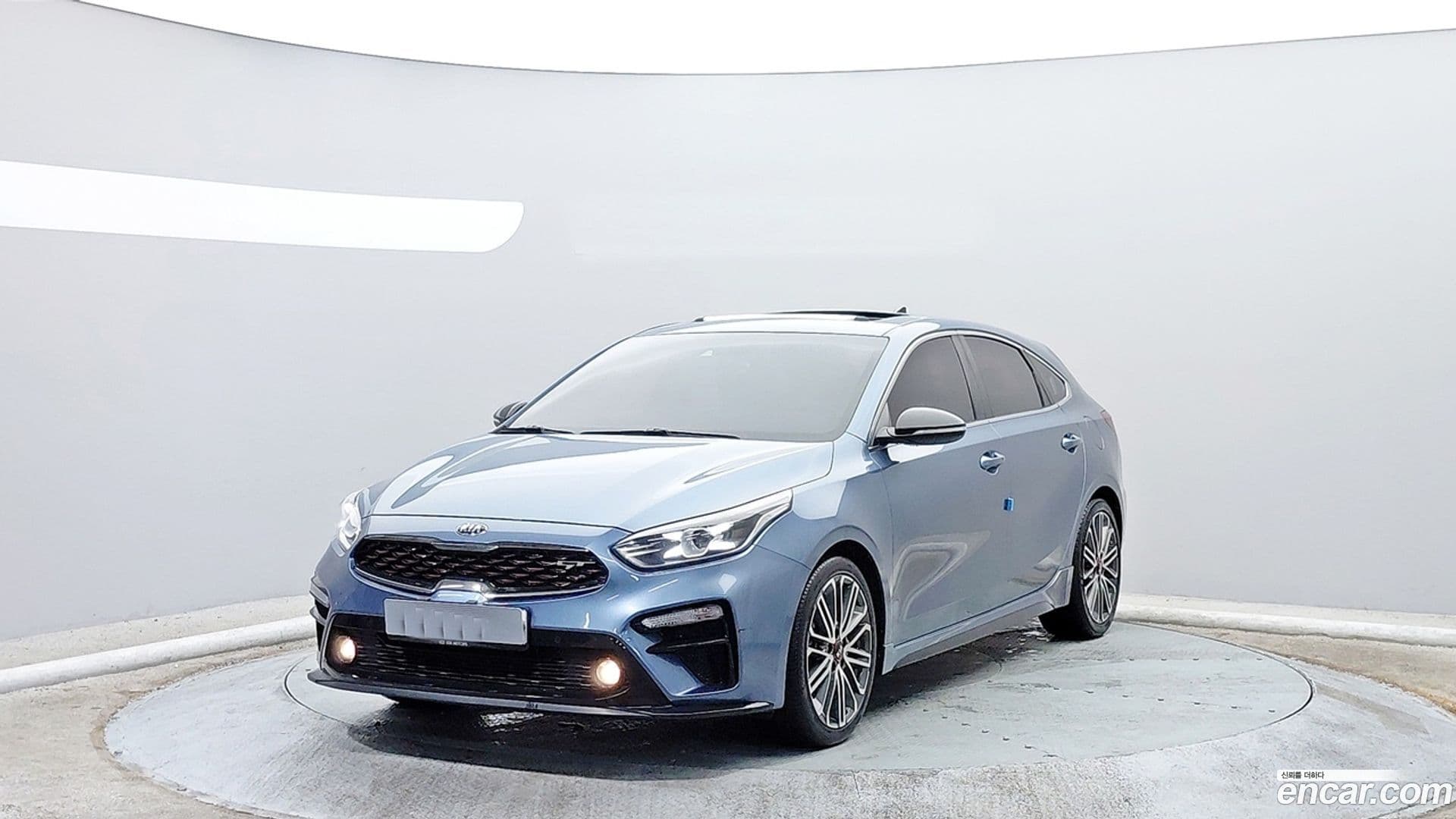 Main__Slider__Photo:K3 Kia 2019.4-0
