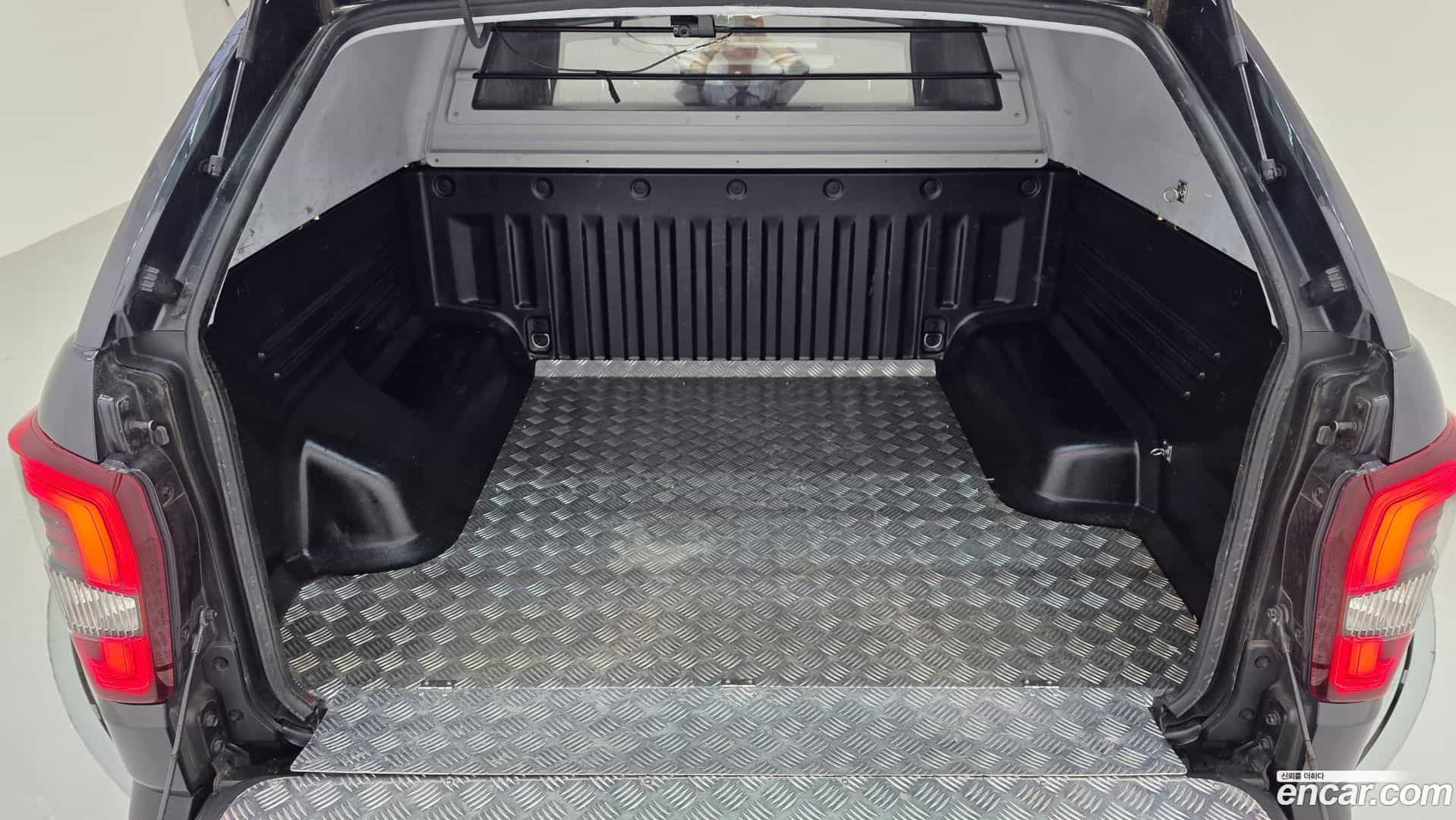 Rexton KG Mobility 2022.8-OPTION-024