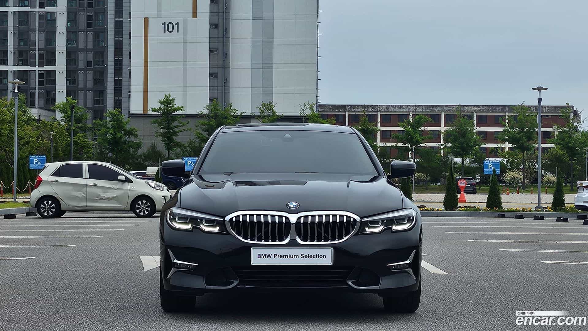 3-Series BMW 2021.11-OUTER-003